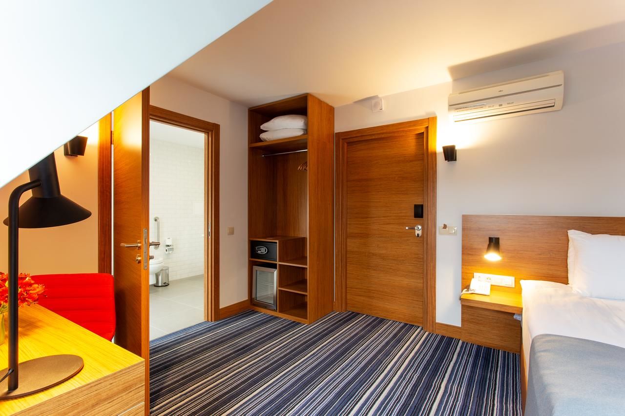 Отель Best Western Terminus Hotel София